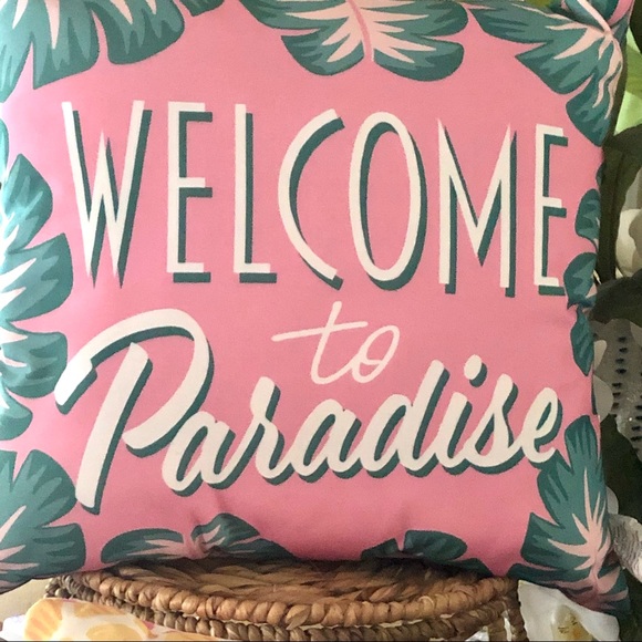 New! “Welcome to Paradise” Tropical Complete Pillow - Picture 2 of 5